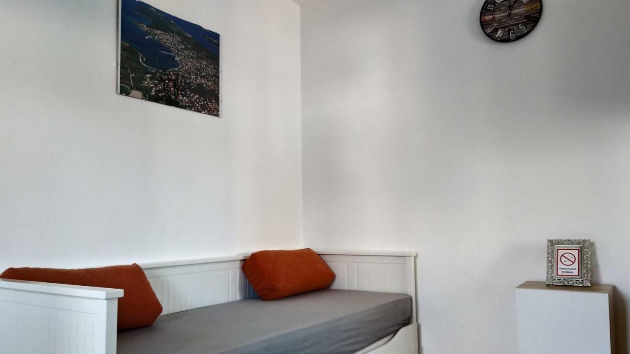 Apartments Booky Novalja Exterior photo